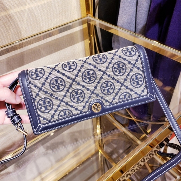 NEW!!!TORYBURCH T MONOGRAM JACQUARD WALLET CROSSBODY (NAVY) - Picture 1 of 8